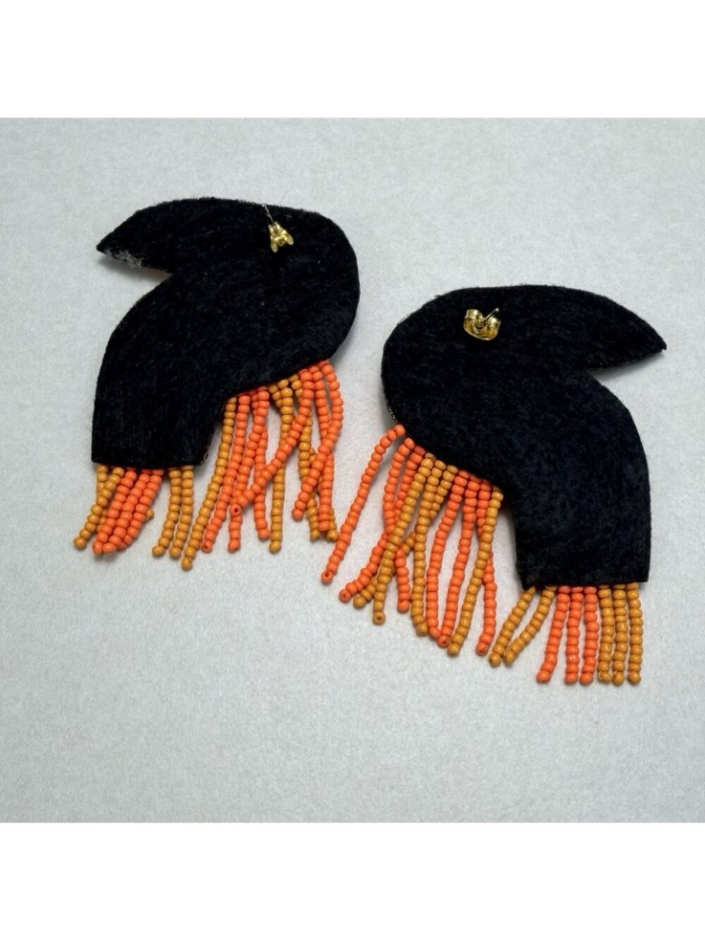 ZARA Toucan Beaded Earrings Black Orange White Pierced NWOT Tropical - Picture 4 of 6